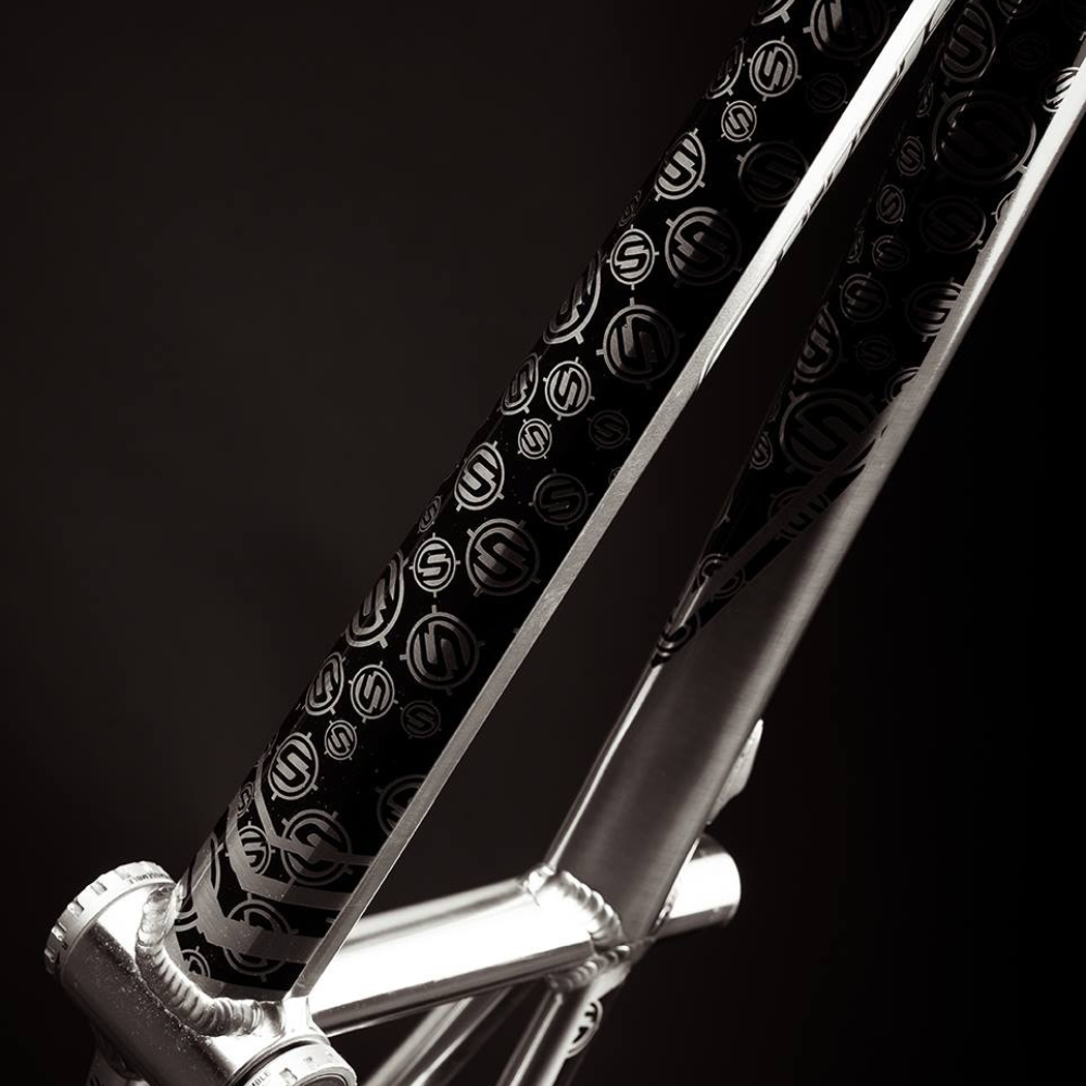 CADRE SPAD ALUMINIUM CHROME